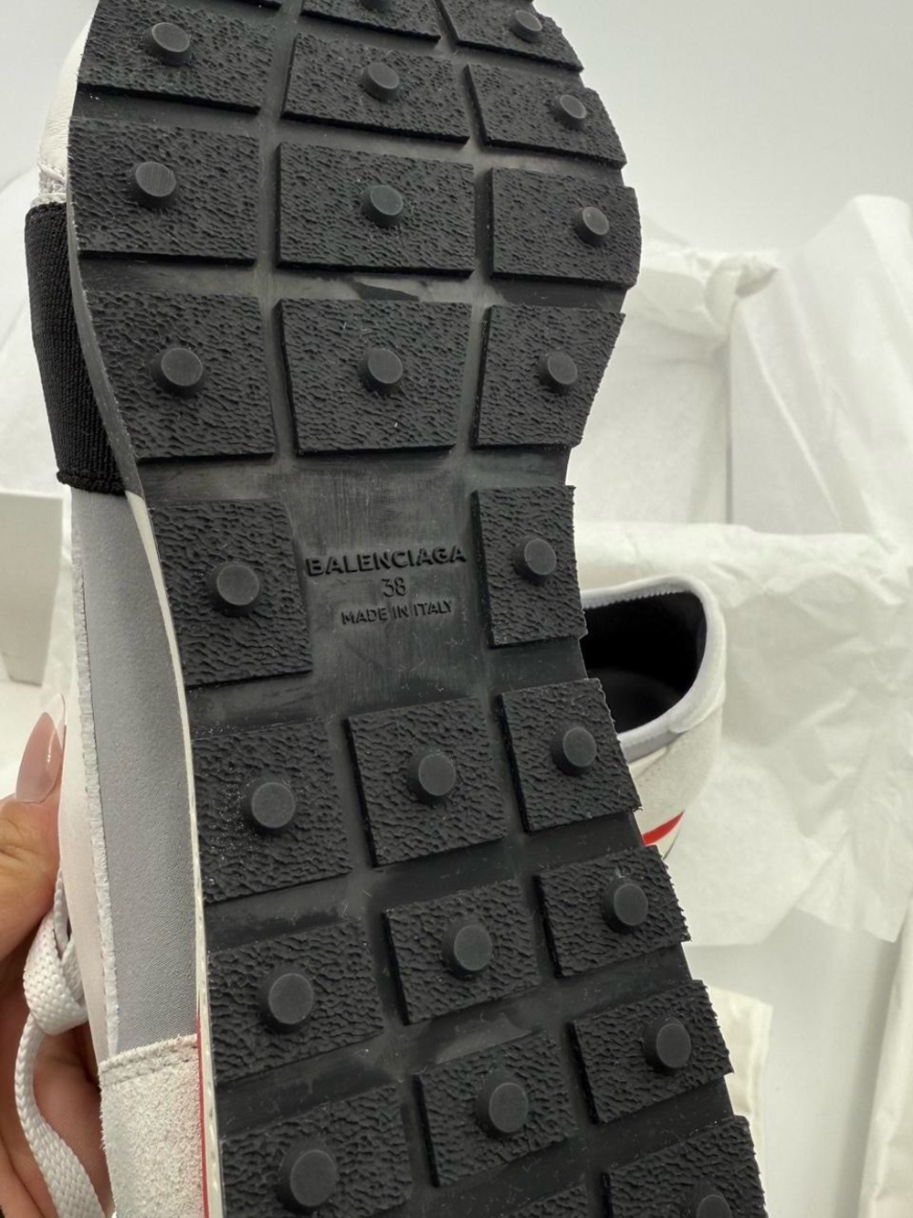 Balenciaga Racerunner - Picture 5 of 8